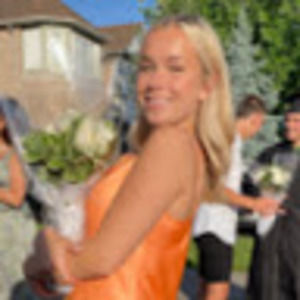 Meet your Posher, Ella